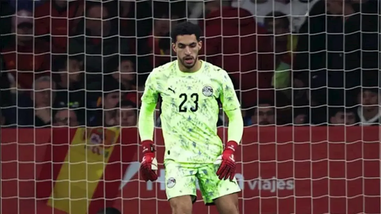 مدرب حراس مصر السابق: شوبير يستحق البداية في كأس العالم